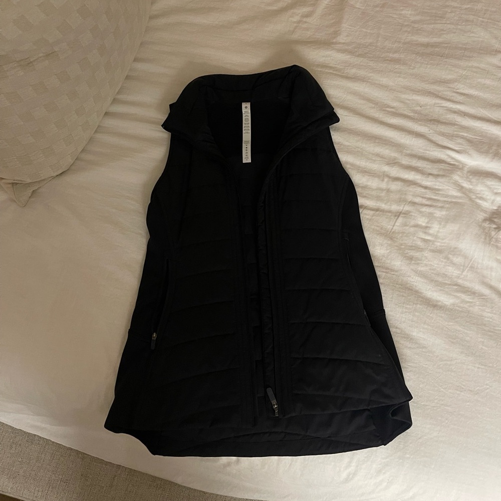 Lululemon black vest